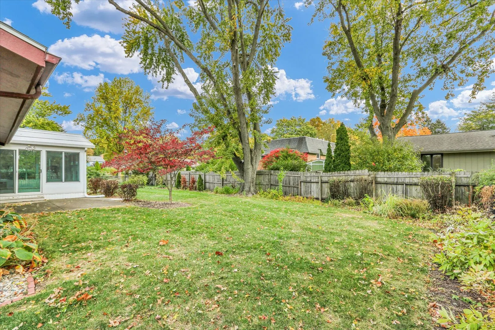 2208 Plymouth Drive IL