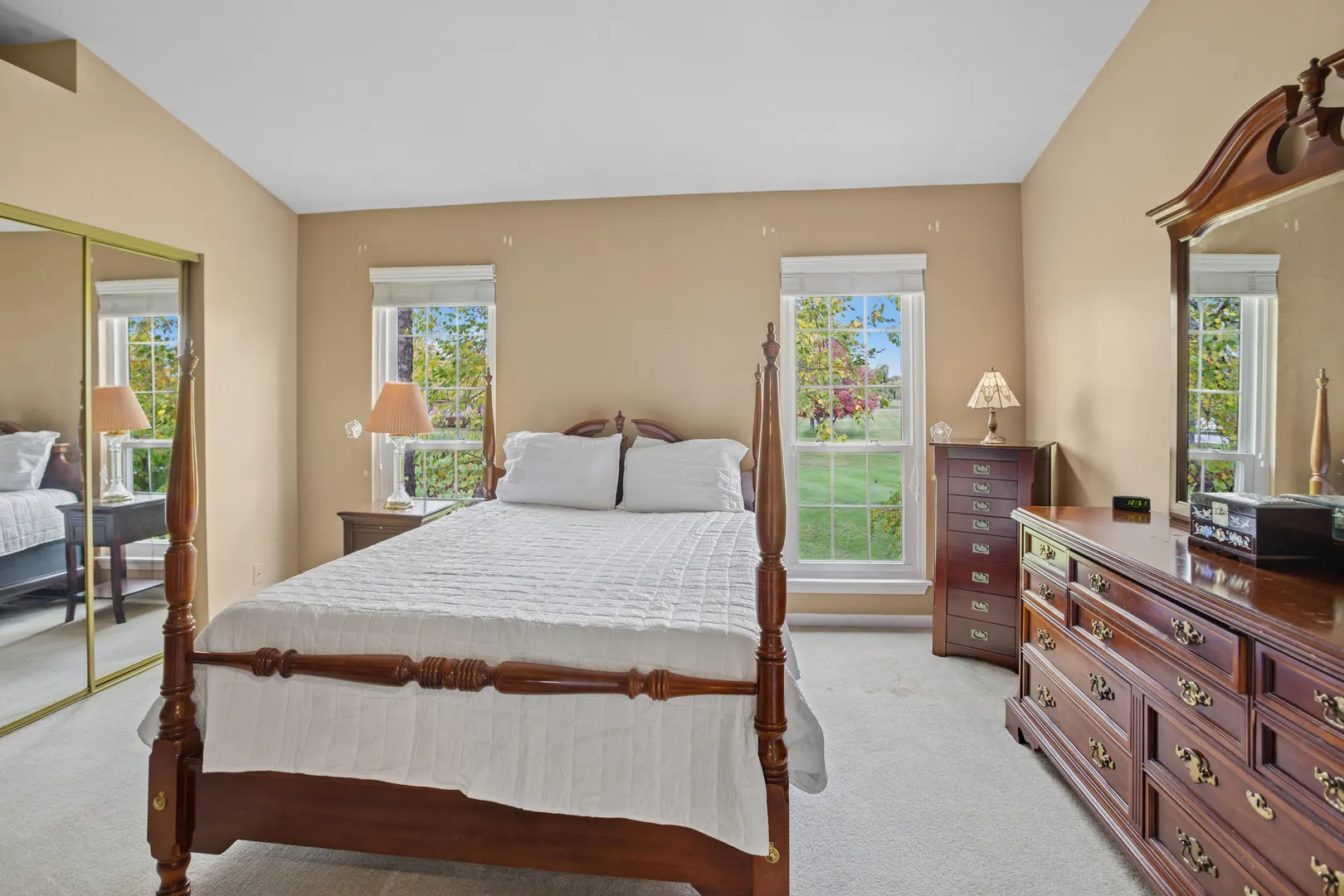 108 Golfview Drive IL