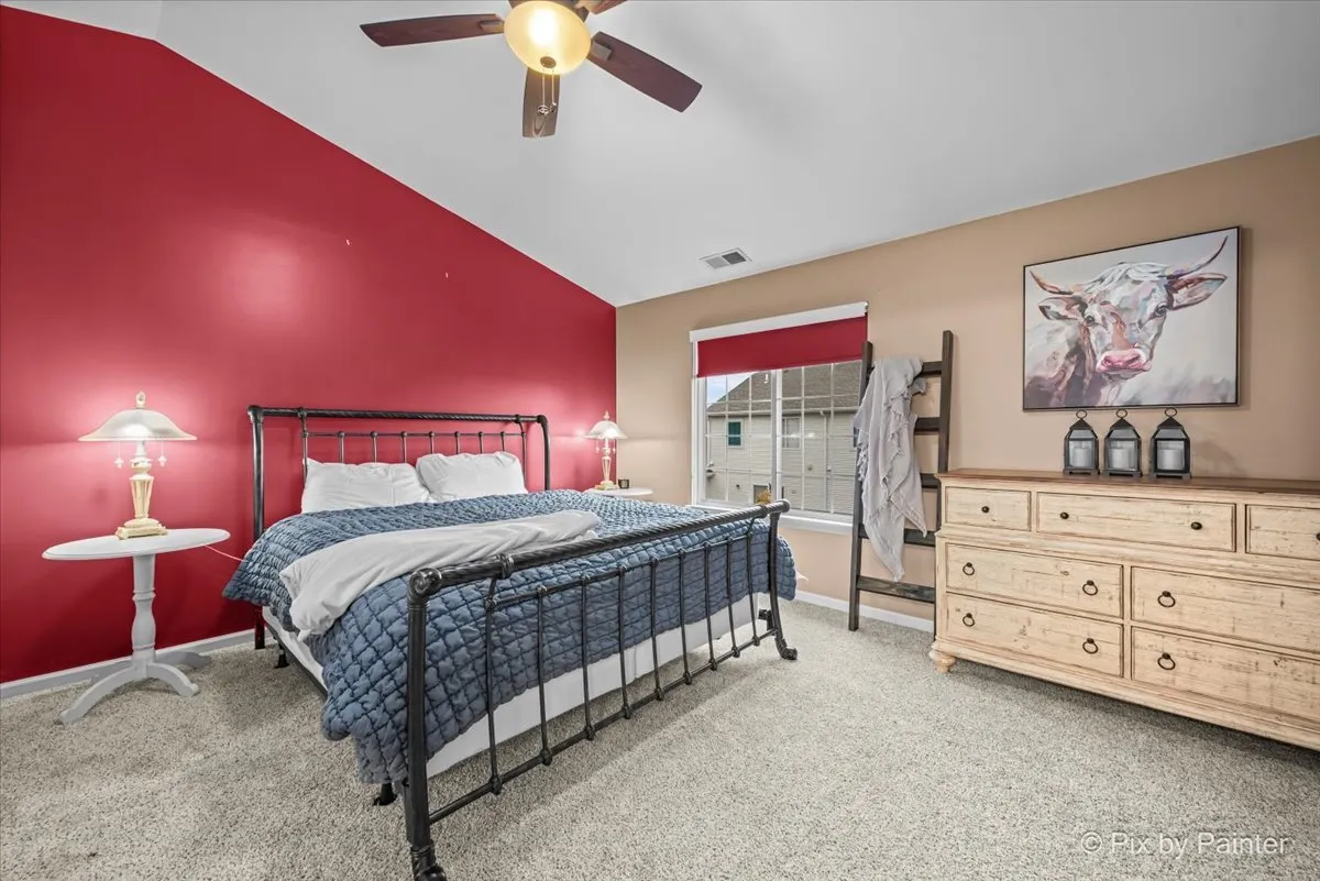 659 S Rosehall Lane IL