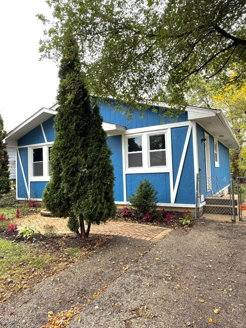 1309 N Channel Drive IL