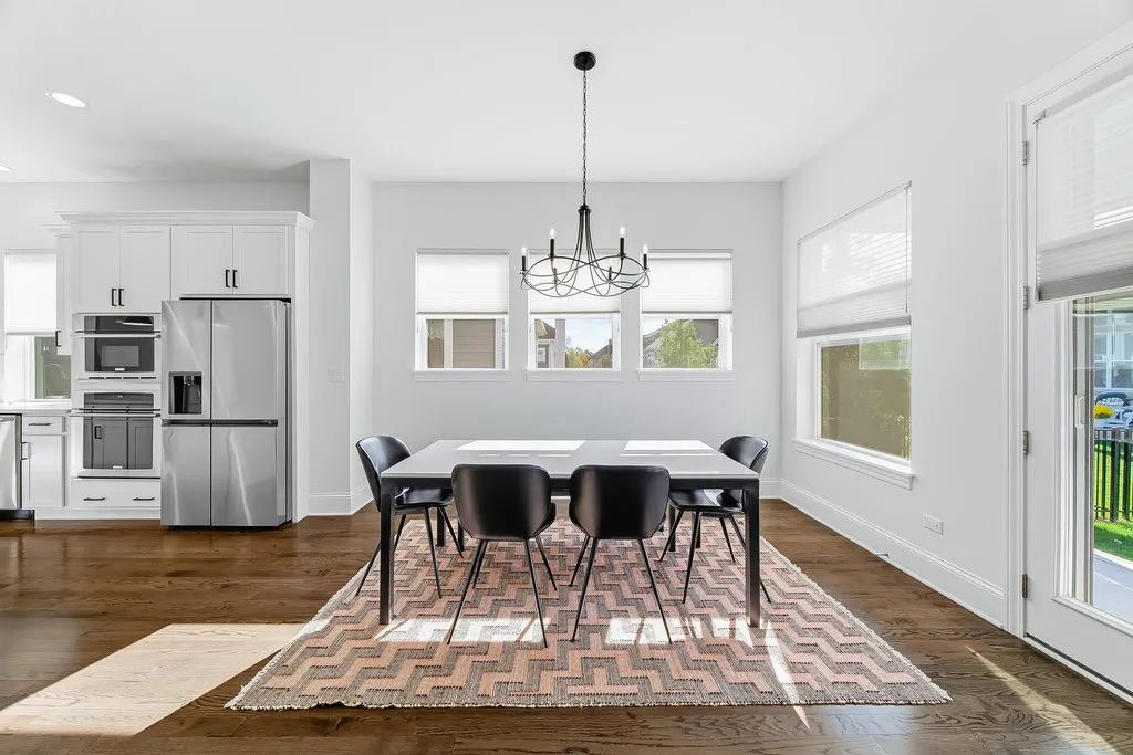 1053 Ironwood Court IL