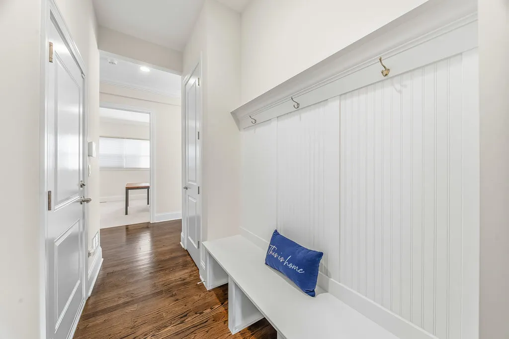 1053 Ironwood Court IL