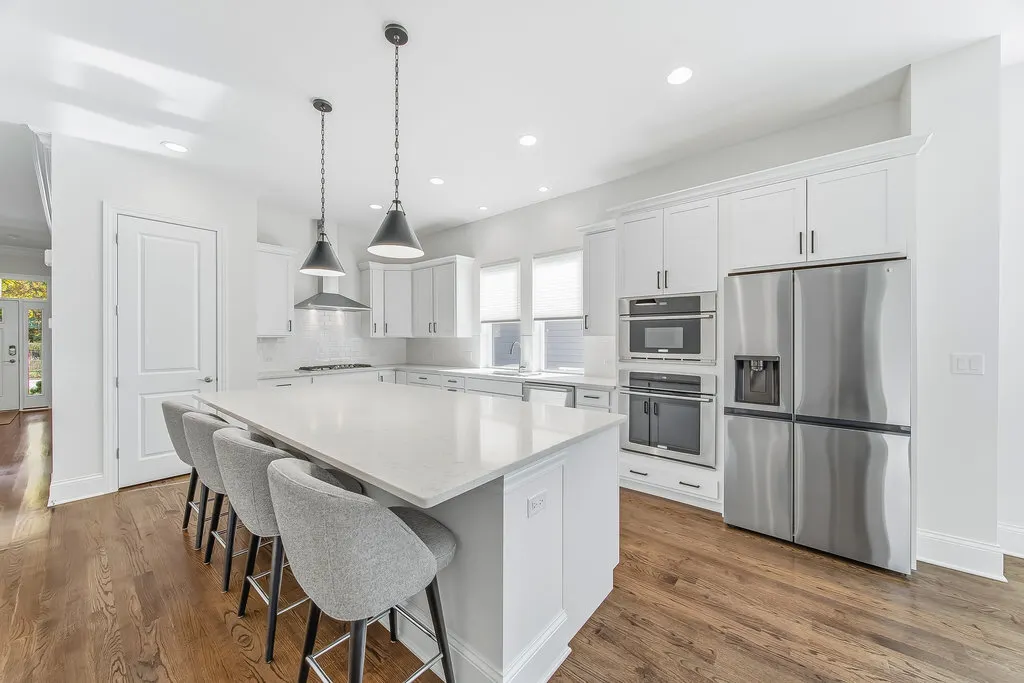 1053 Ironwood Court IL