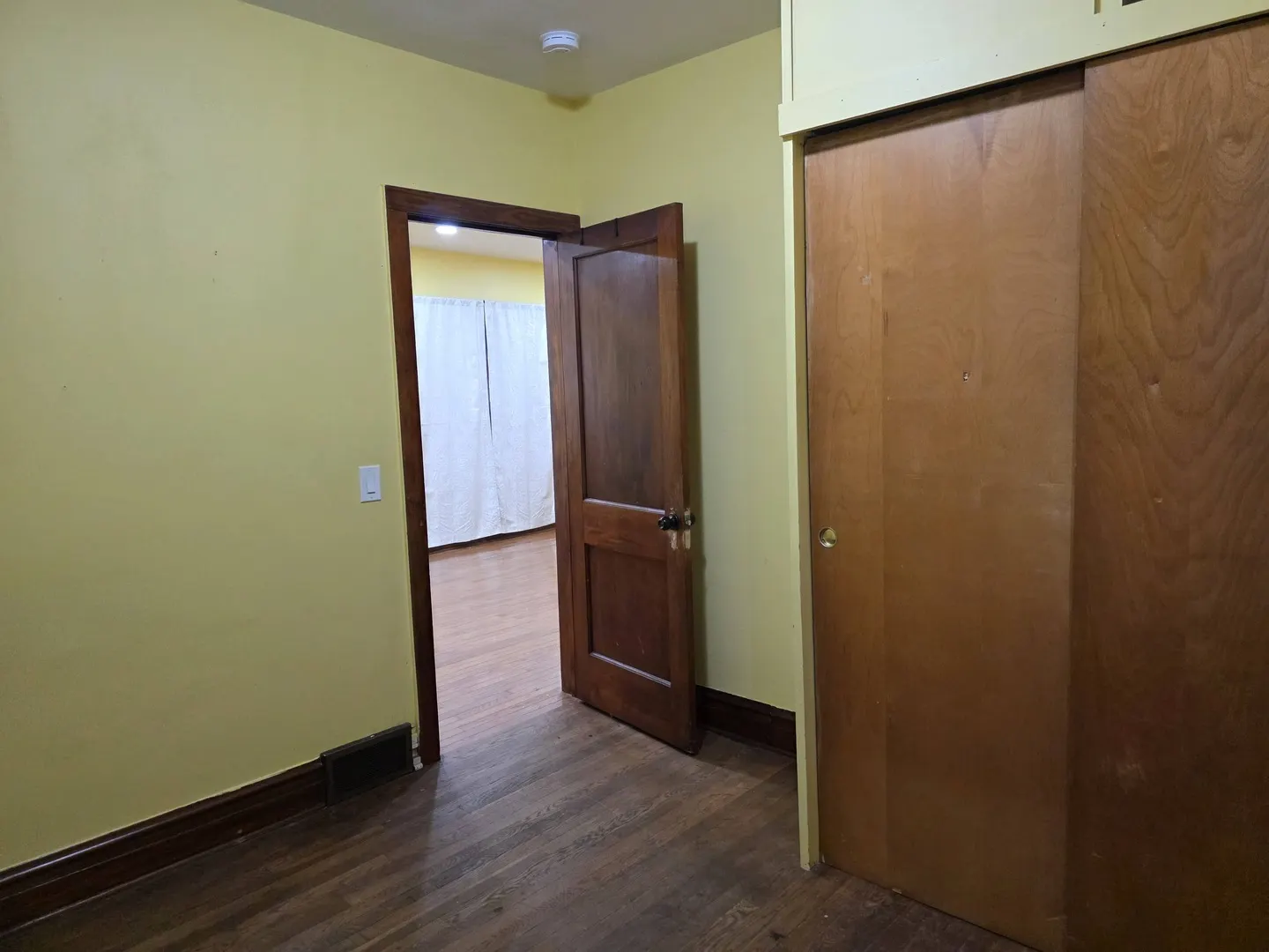 803 Broadway Avenue IL