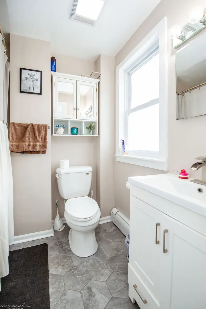 332 W NORTH Street IL