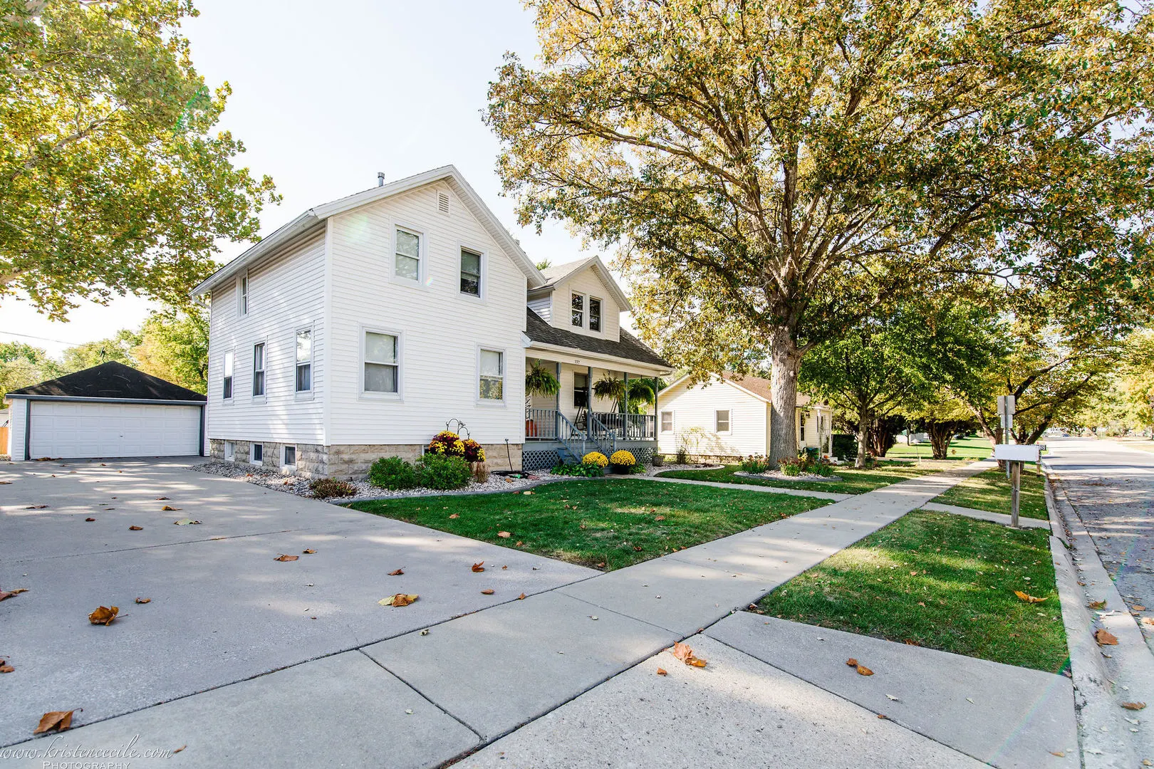 332 W NORTH Street IL