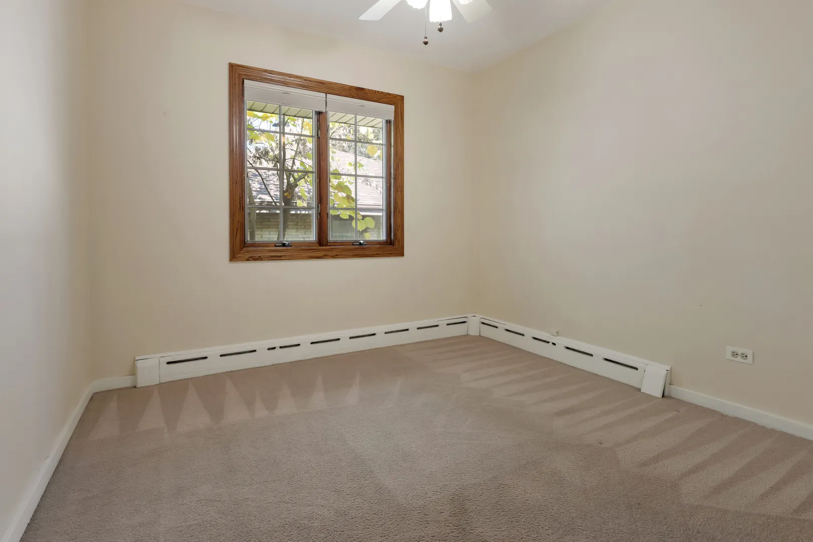 240 Scott Avenue IL