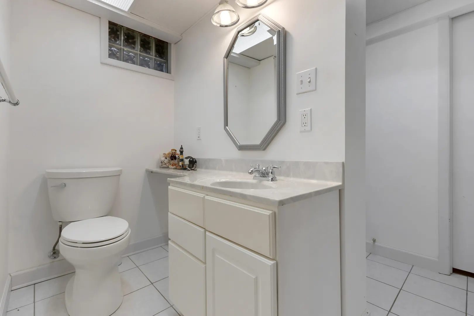 240 Scott Avenue IL