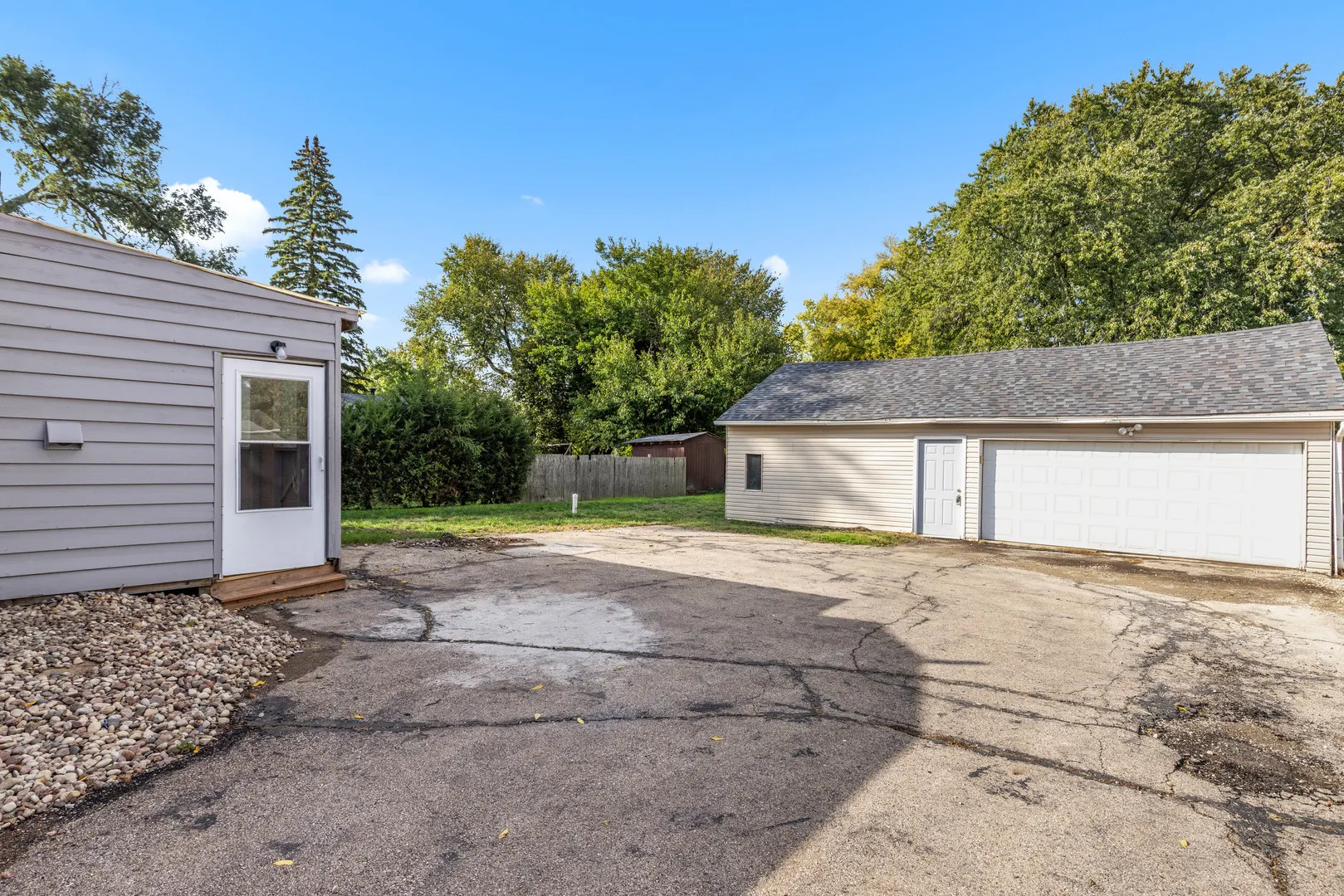109 Raffel Road IL