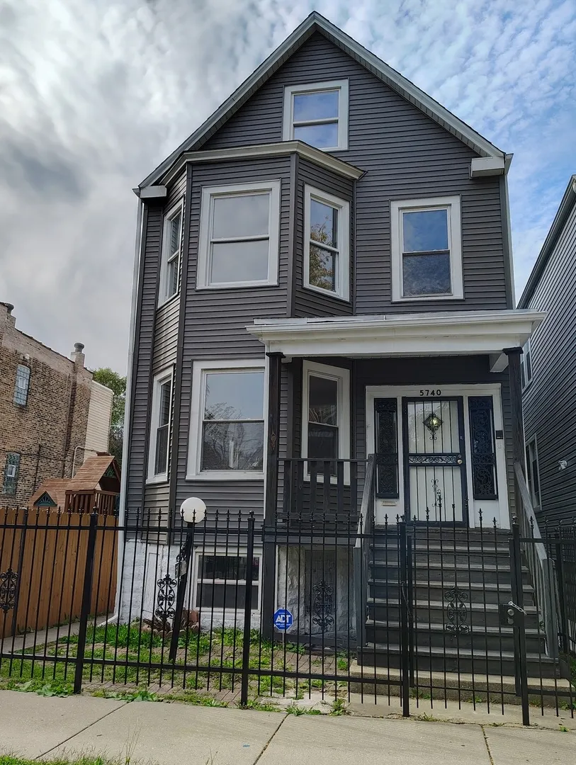 5740 S Elizabeth Street IL