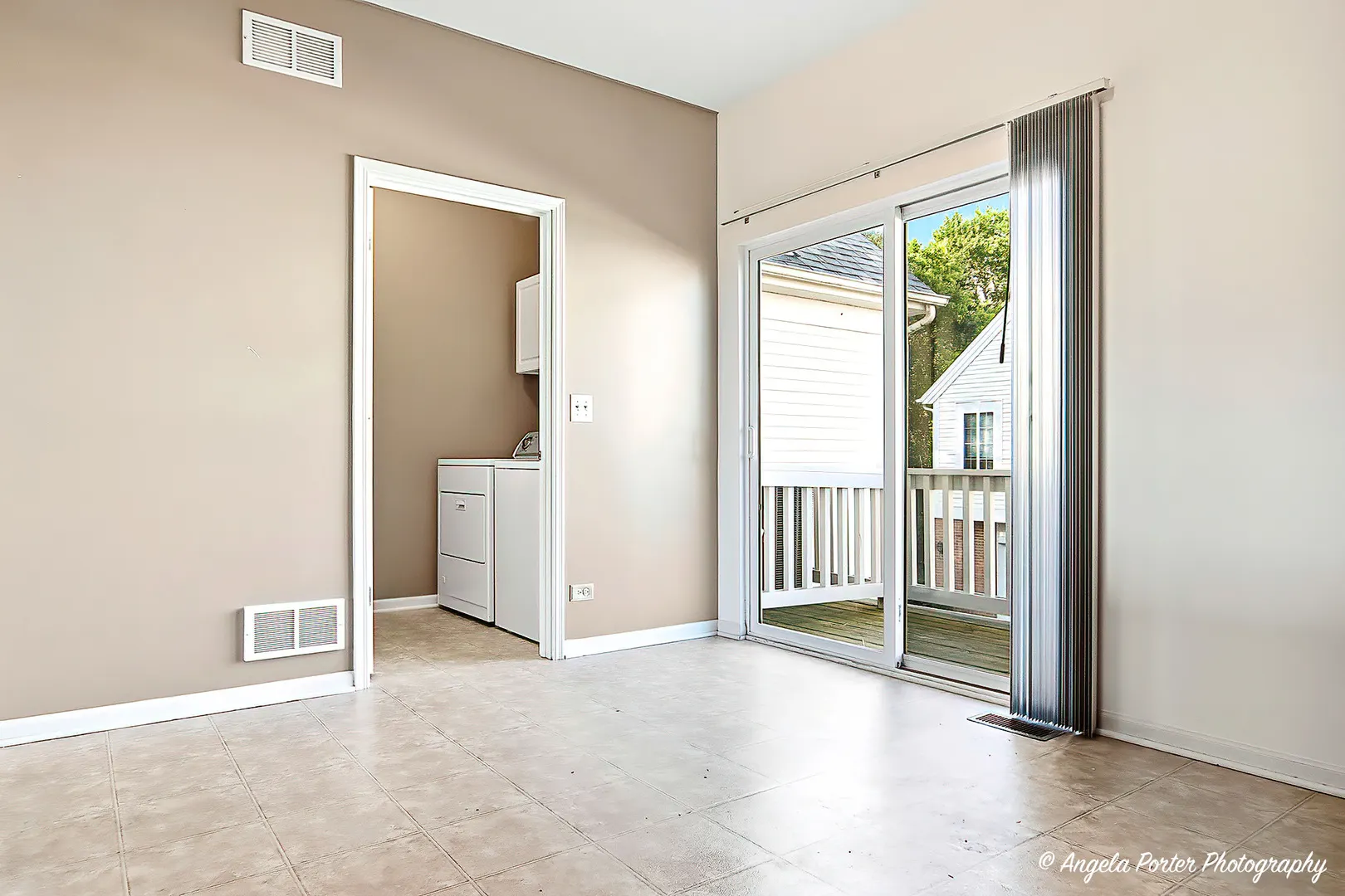 2067 Concord Drive 14-2 IL