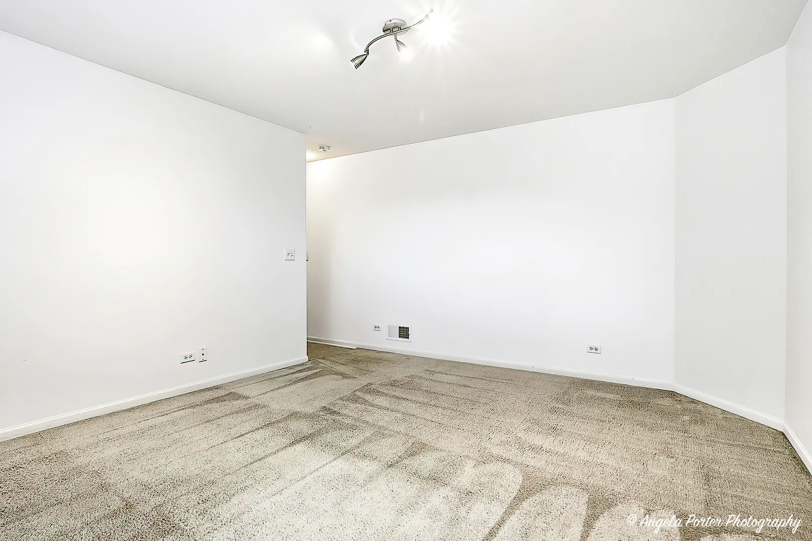 2067 Concord Drive 14-2 IL