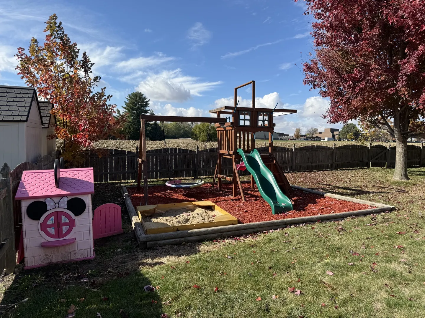 729 River Edge Circle IL