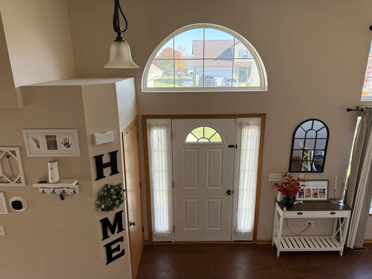 729 River Edge Circle IL