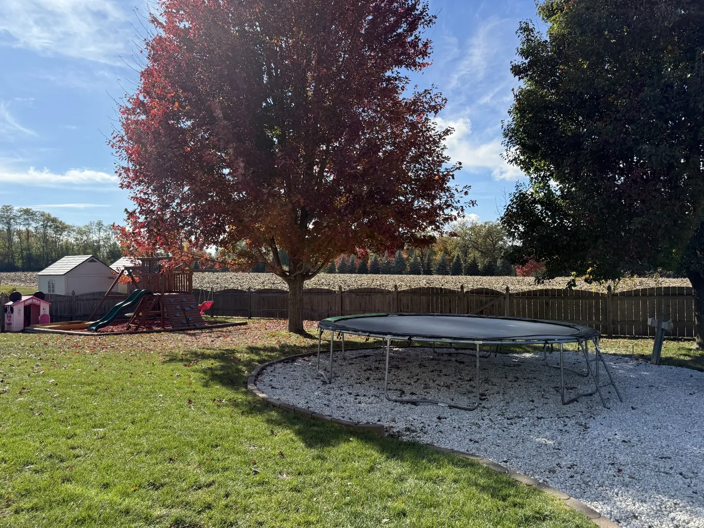 729 River Edge Circle IL