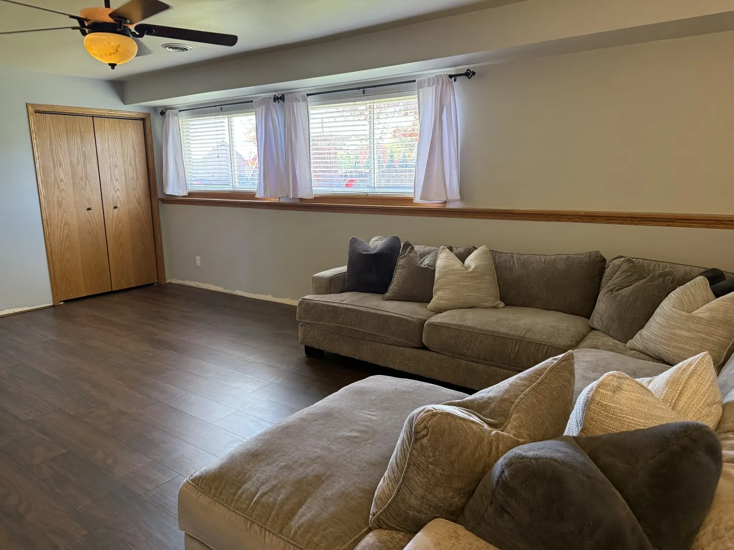 729 River Edge Circle IL