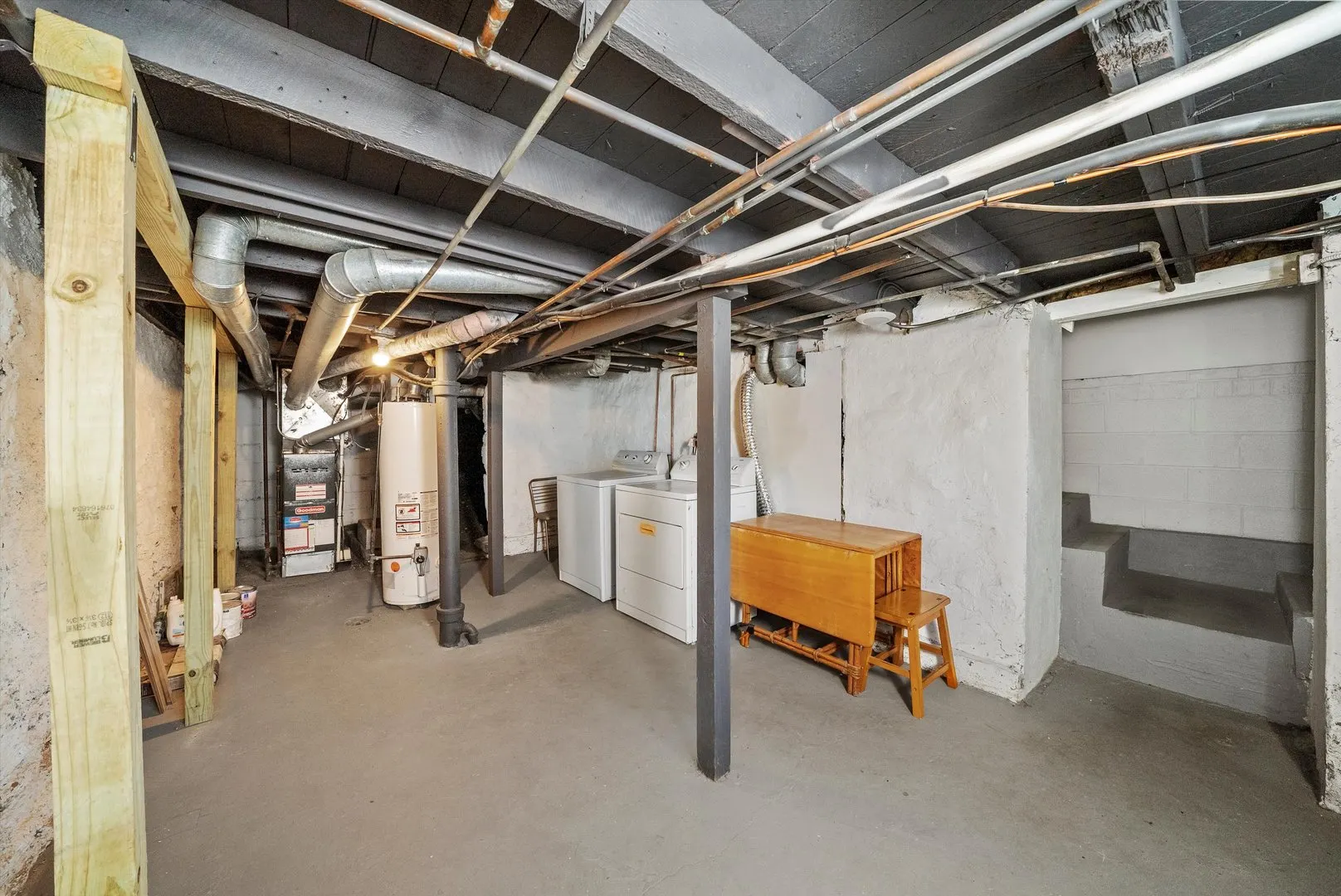 572 Middle Avenue IL