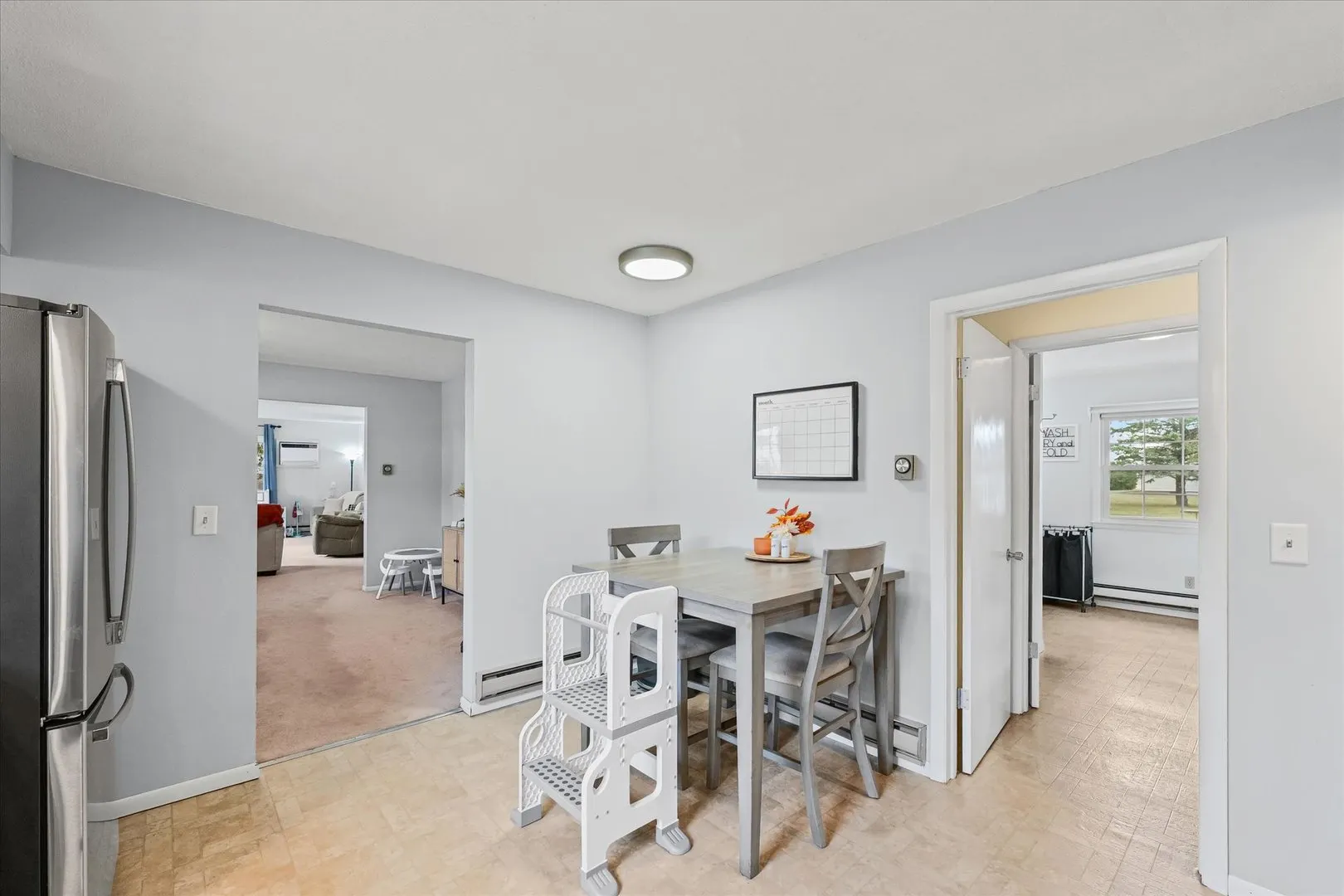 407 E Church Street IL