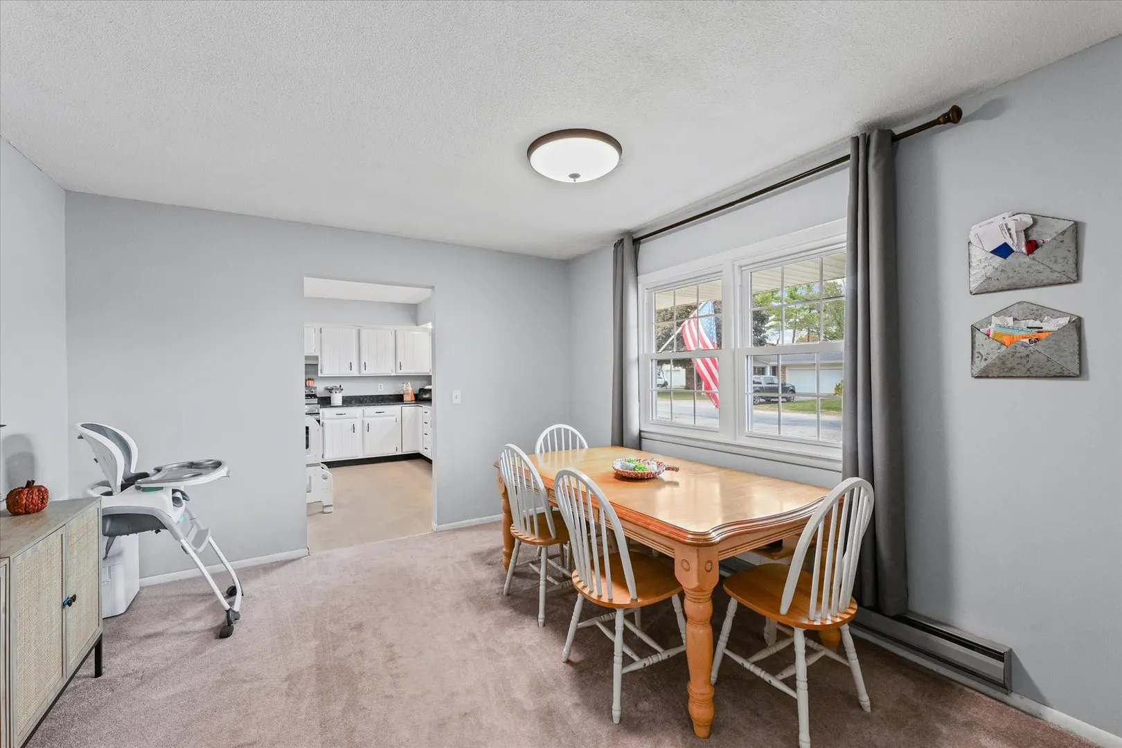 407 E Church Street IL