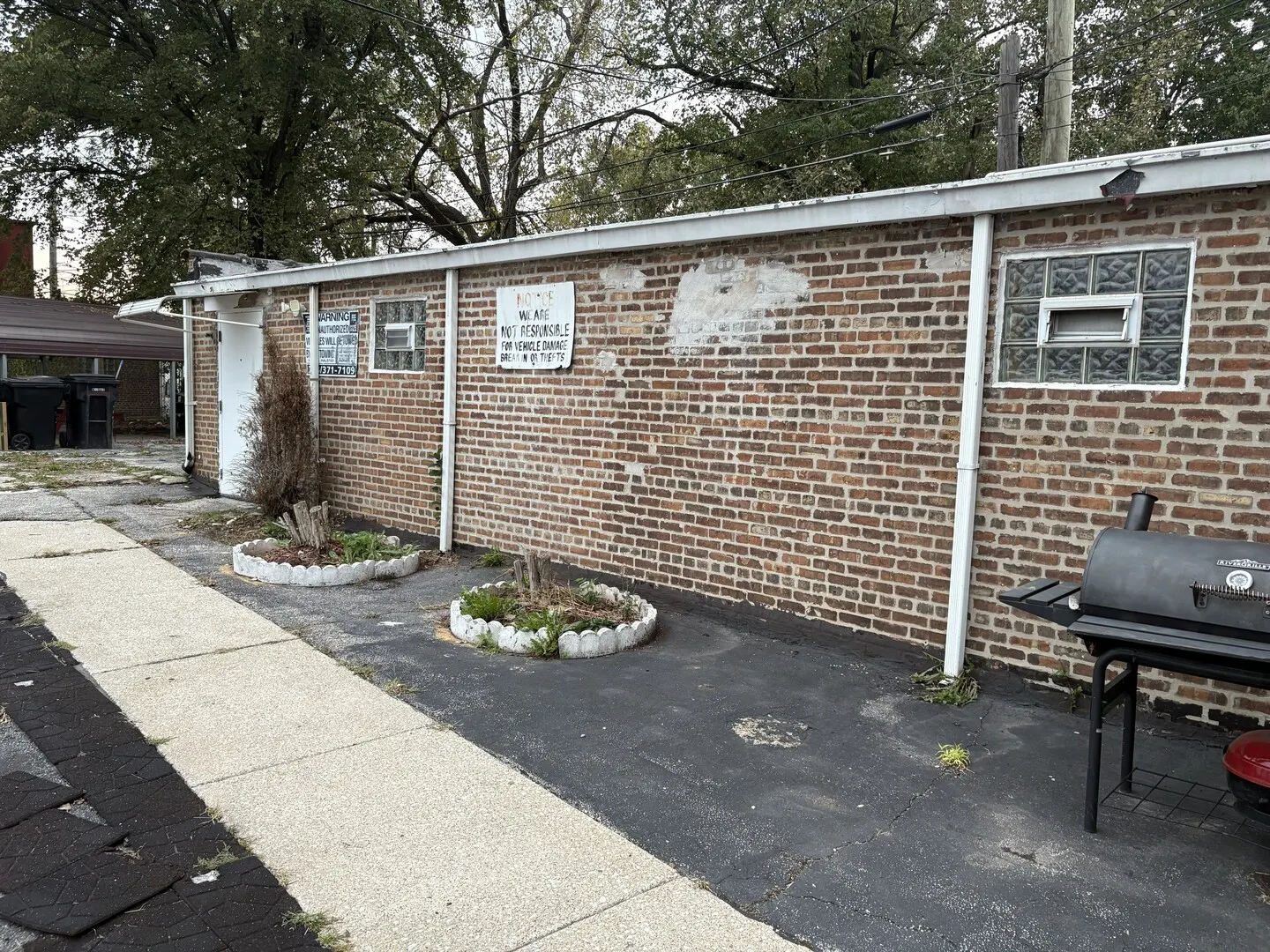 391 E Kensington Avenue IL