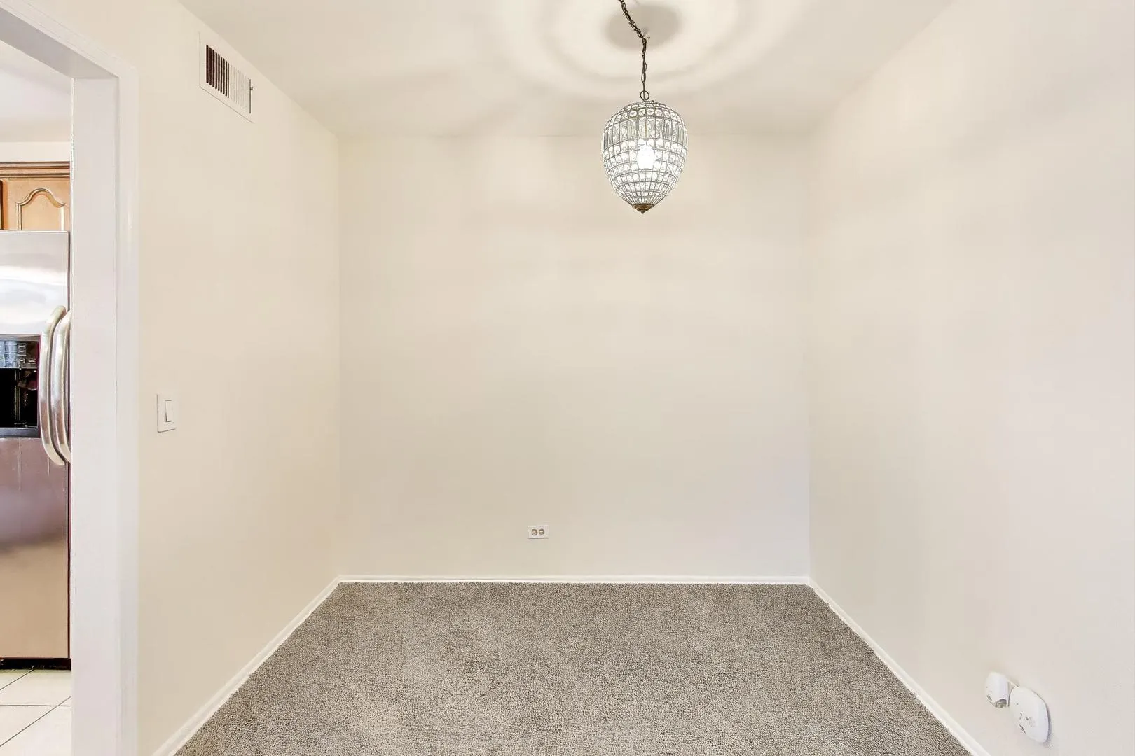 321 Woodbury Court D2 IL