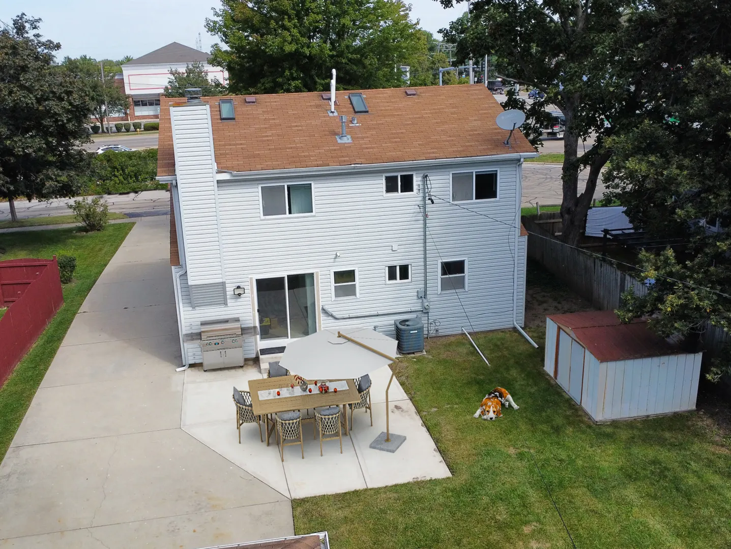 343 E North Avenue IL