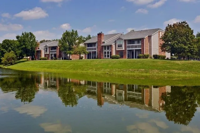 6021 Stewart Drive 522 IL