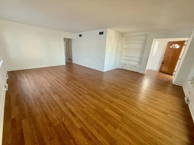 2723 W 98th Street IL