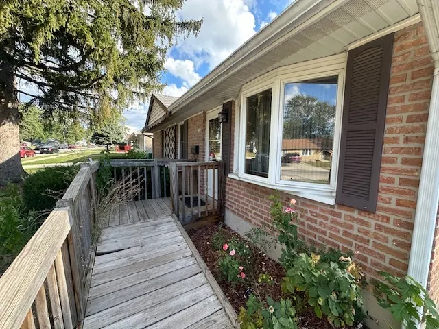 735 Geneva Avenue IL