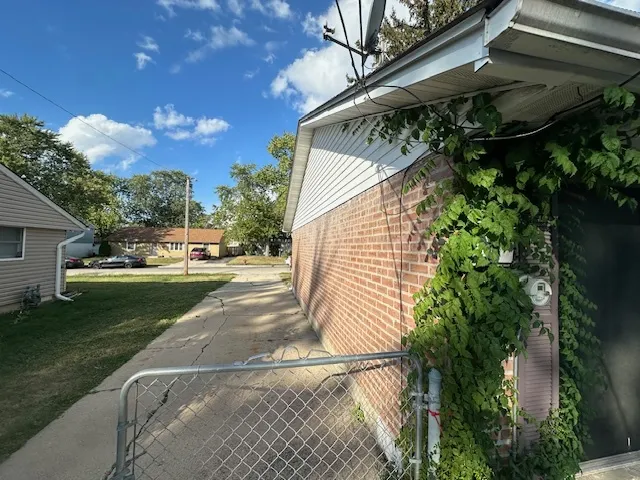 735 Geneva Avenue IL