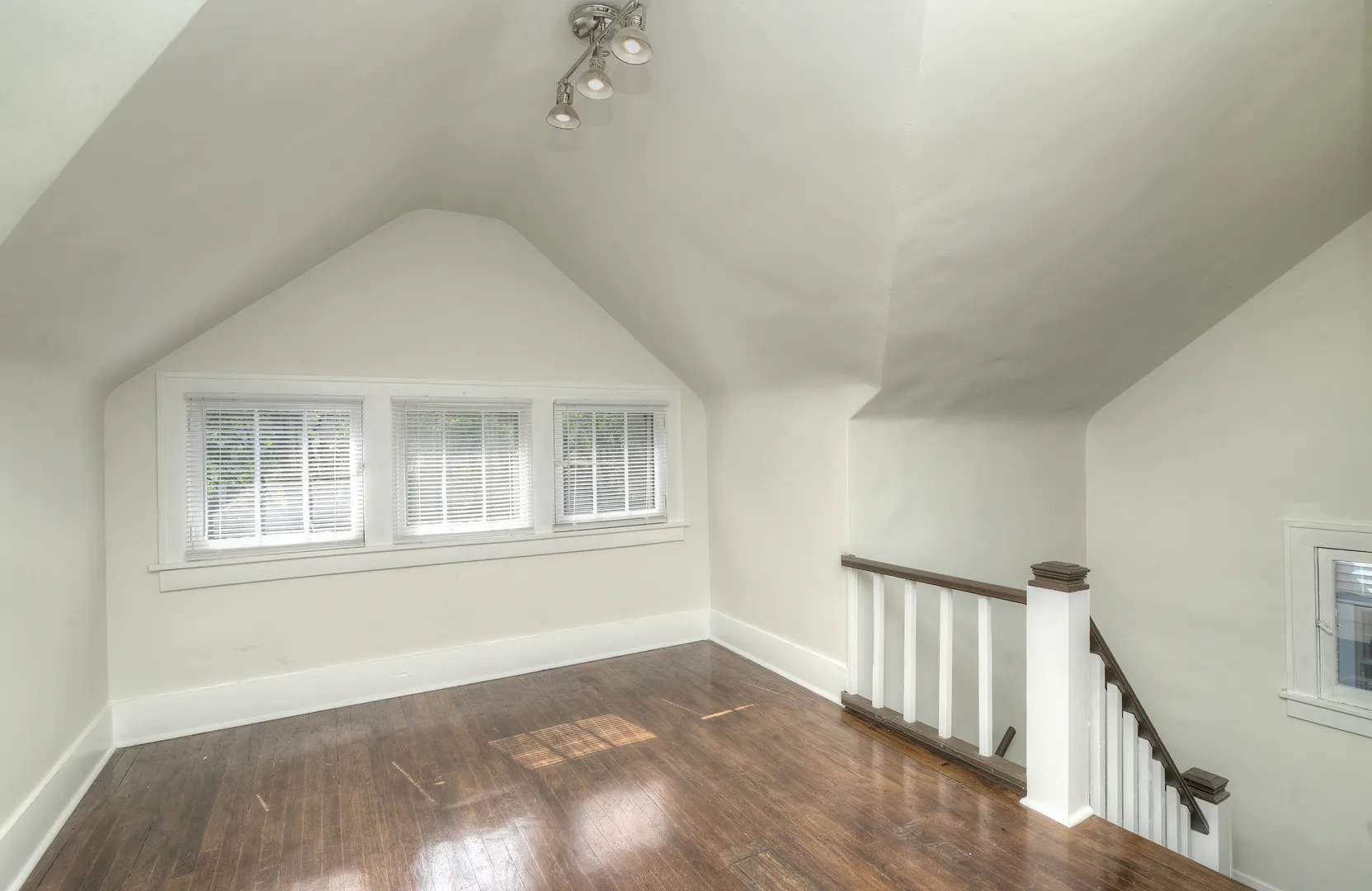 724 S 5th Street IL