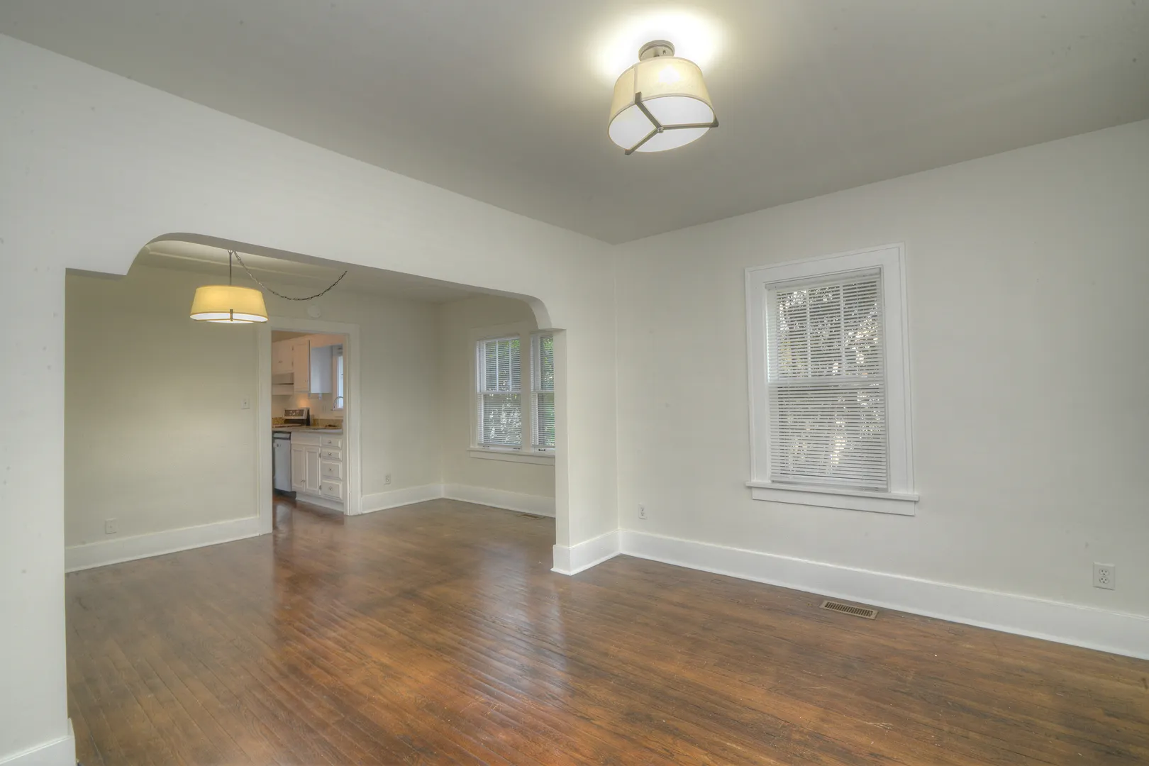 724 S 5th Street IL
