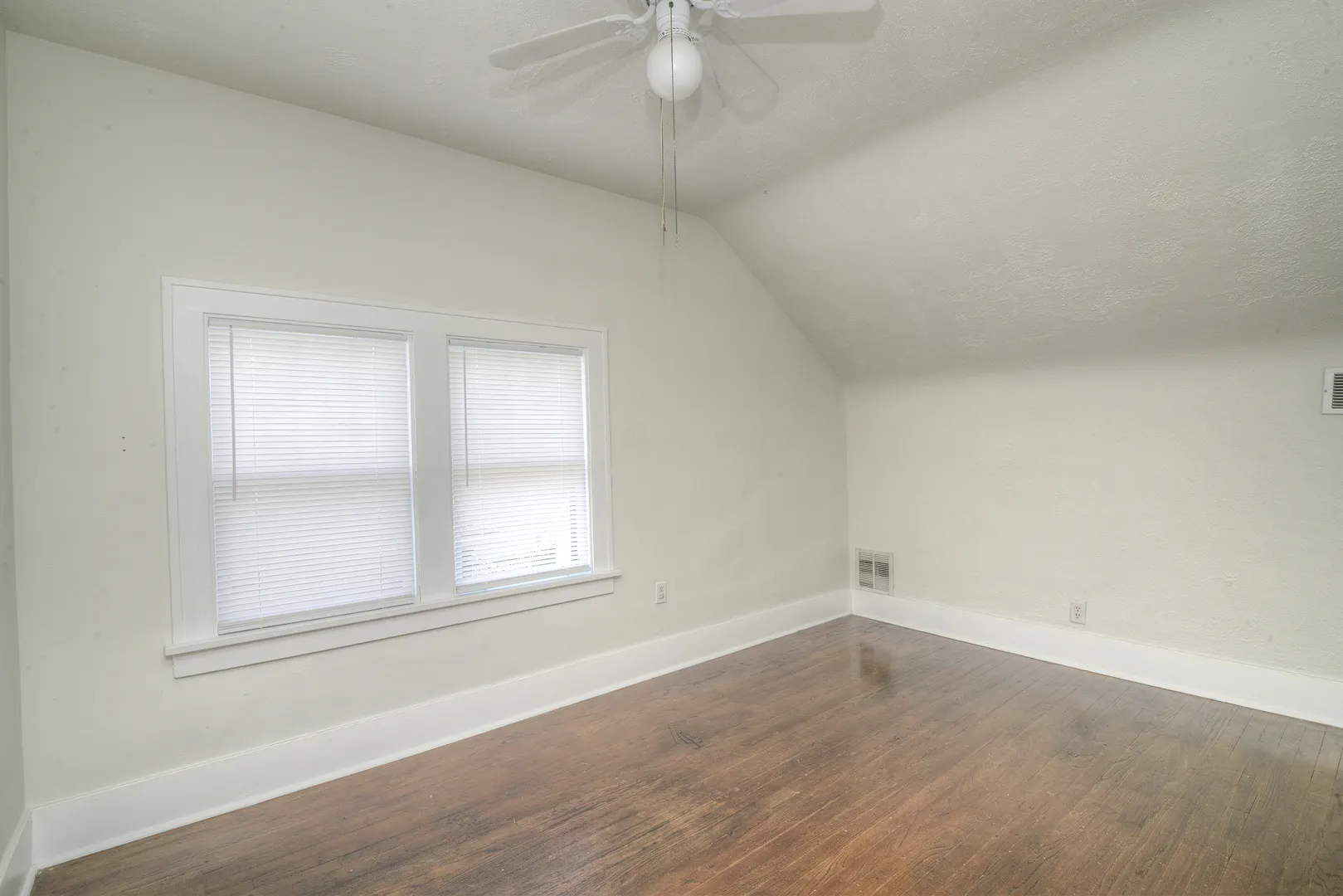 724 S 5th Street IL