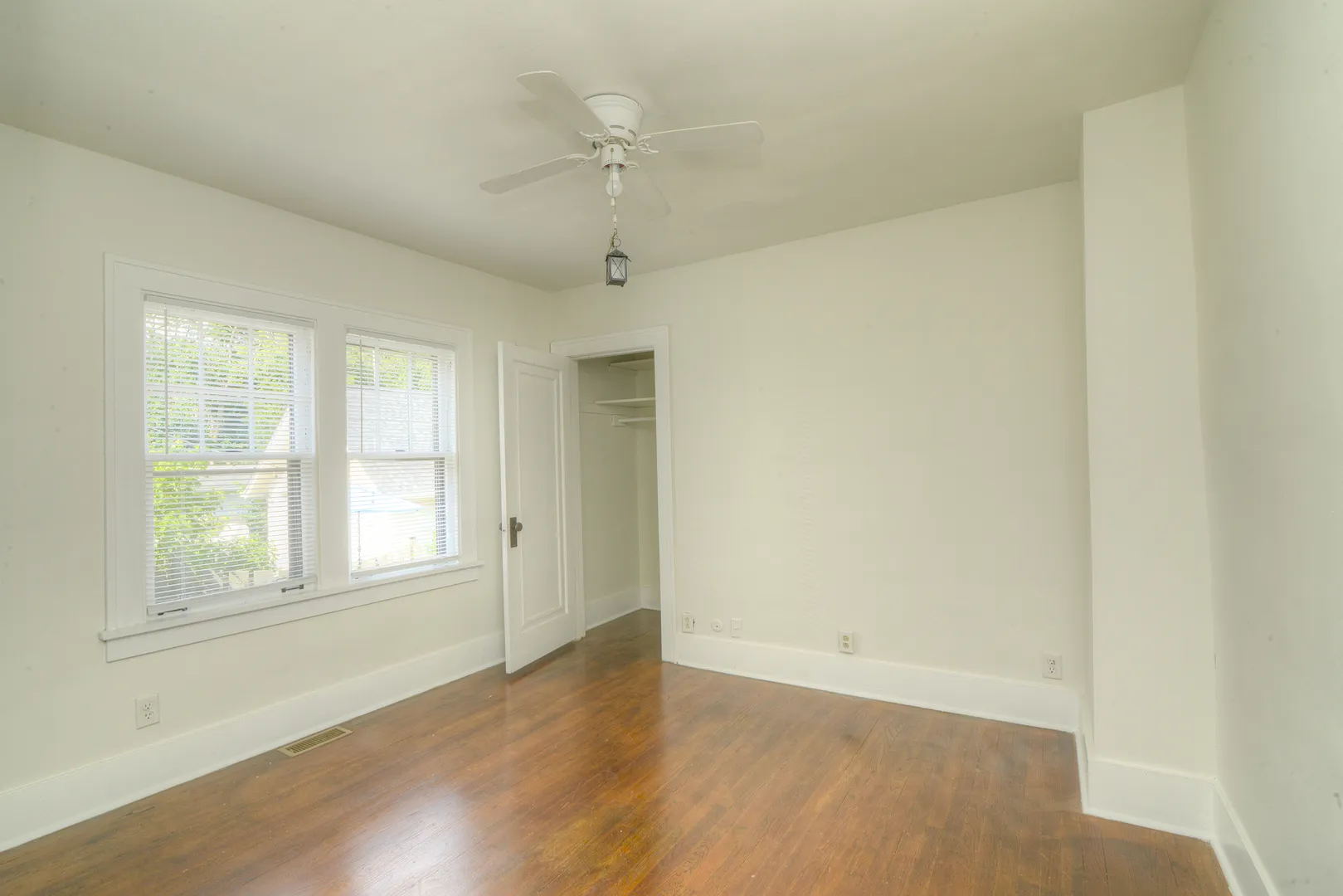 724 S 5th Street IL