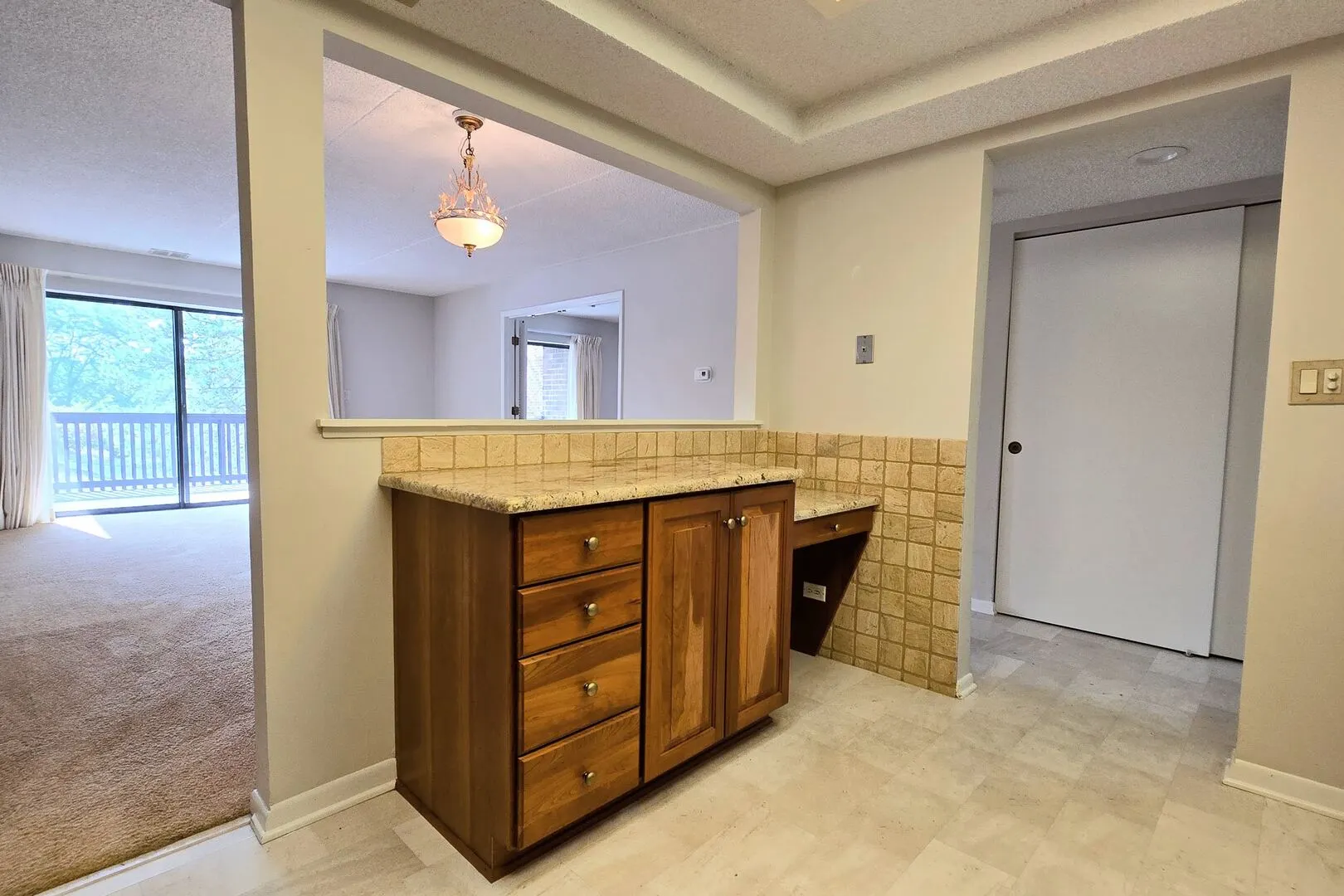690 Chandler Road 207 IL