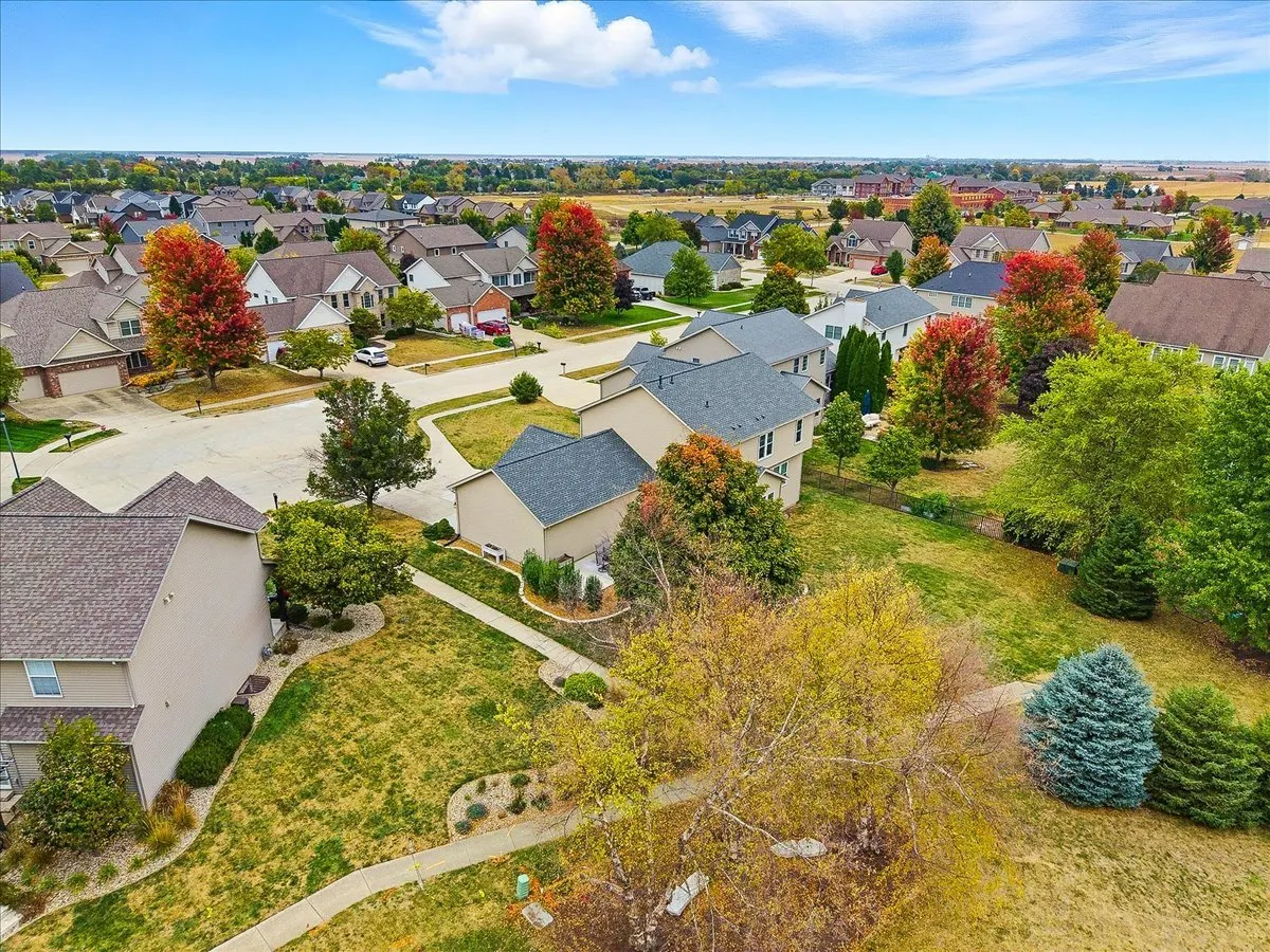 1001 Mugho Court IL