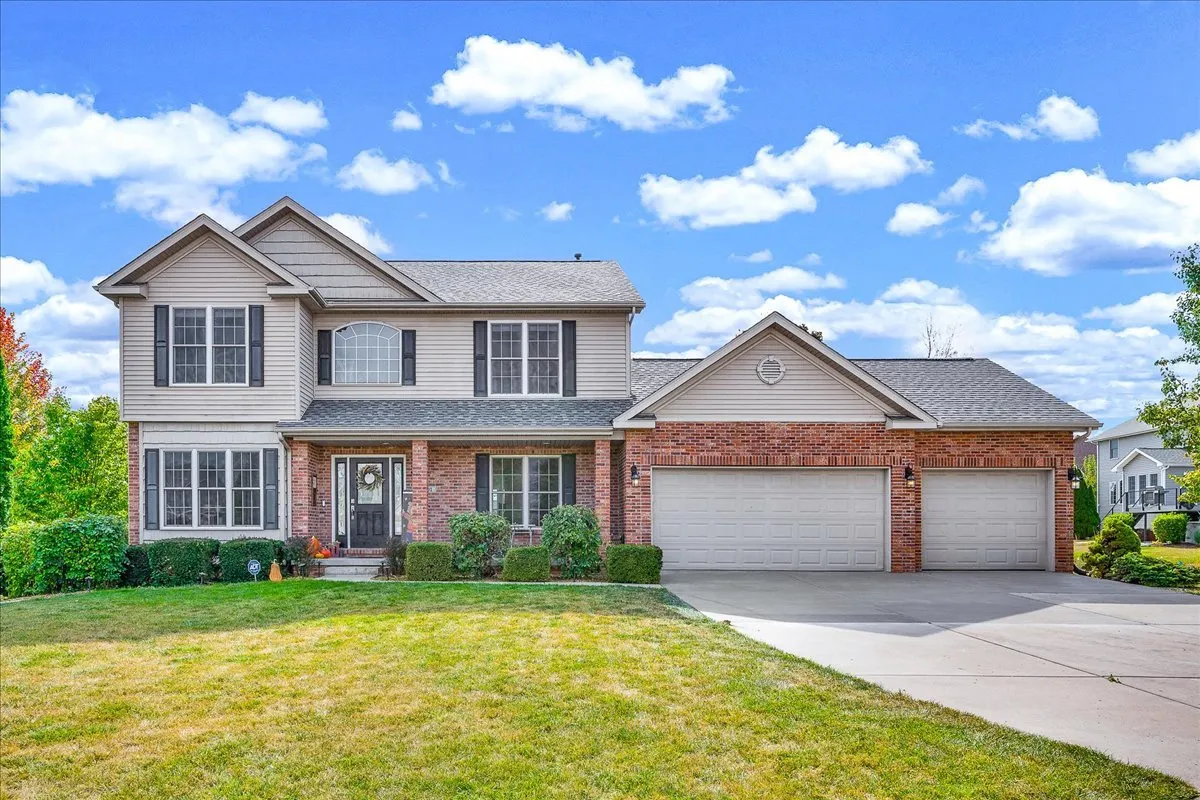 1001 Mugho Court IL