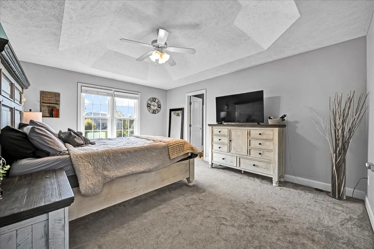 1001 Mugho Court IL
