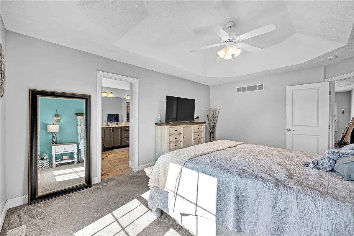 1001 Mugho Court IL