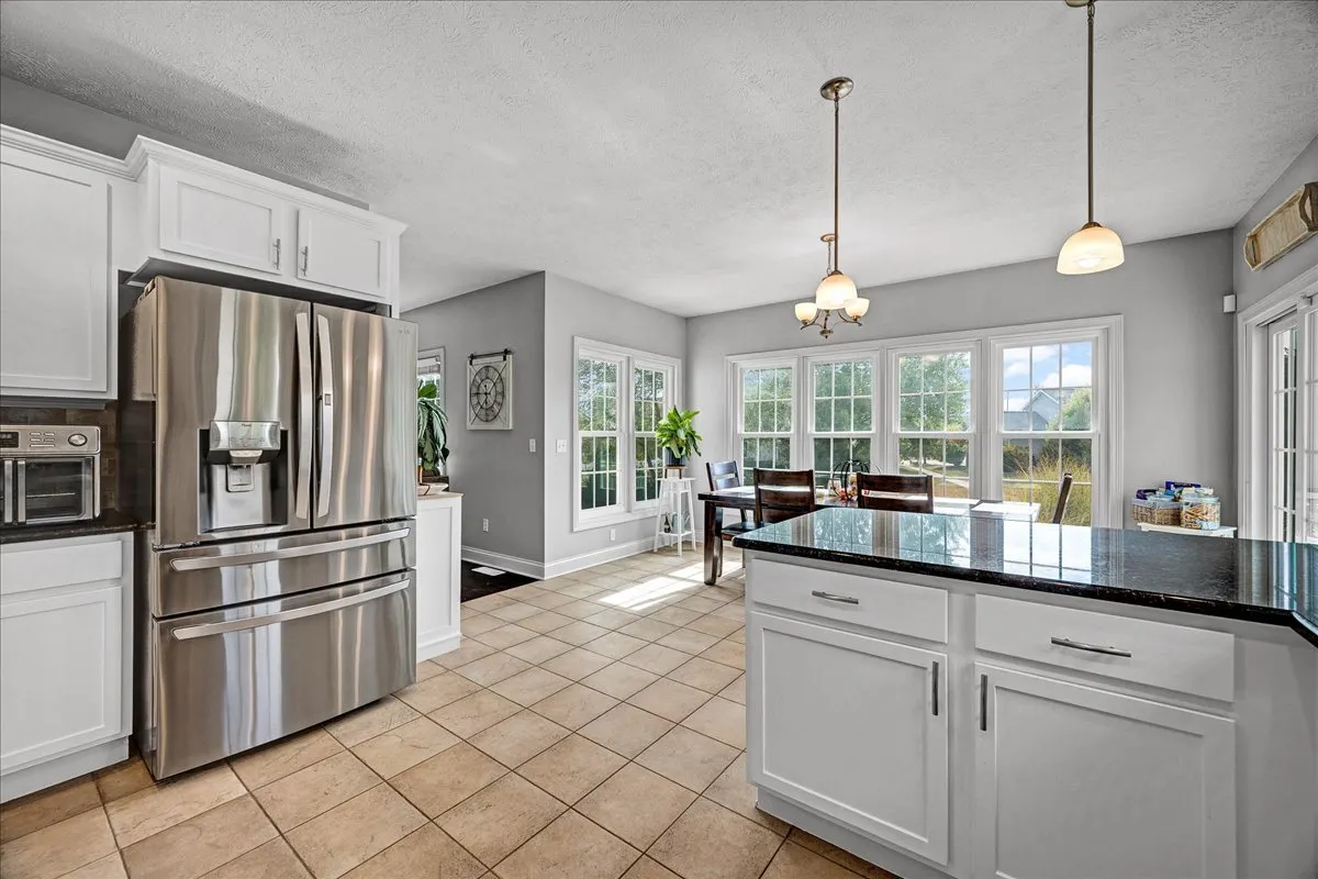 1001 Mugho Court IL