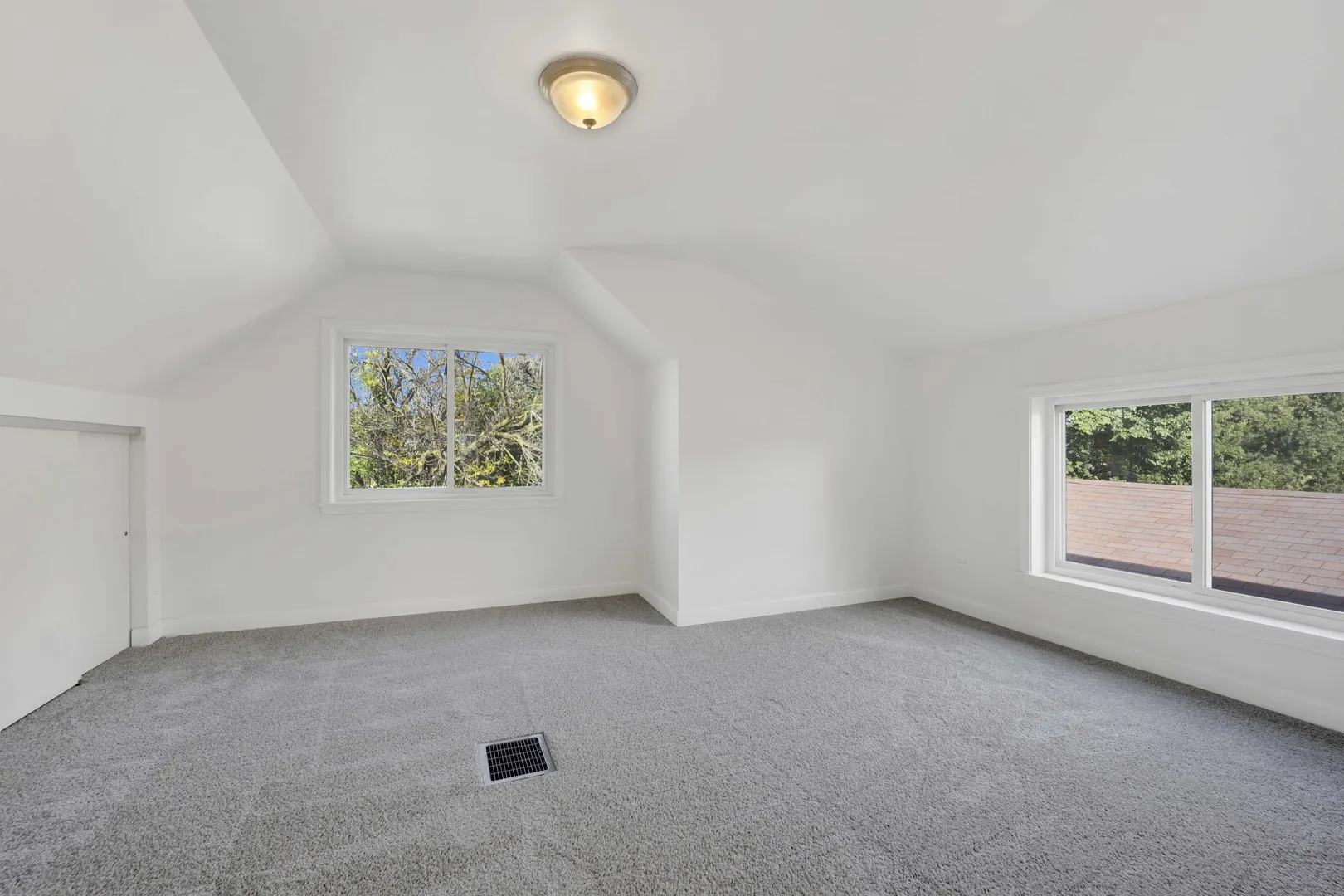4433 N Narragansett Avenue IL