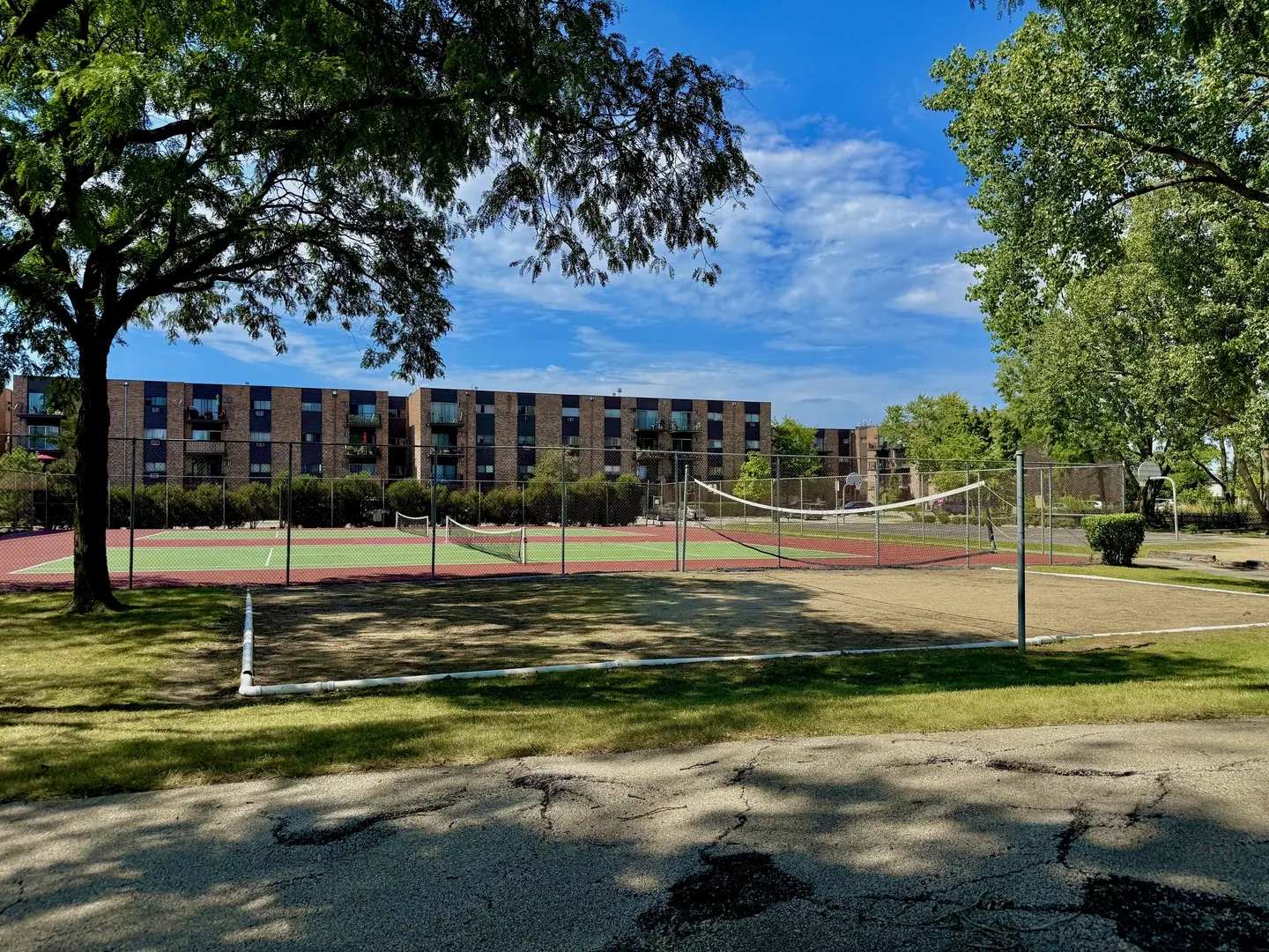 8974 N Western Avenue 409 IL