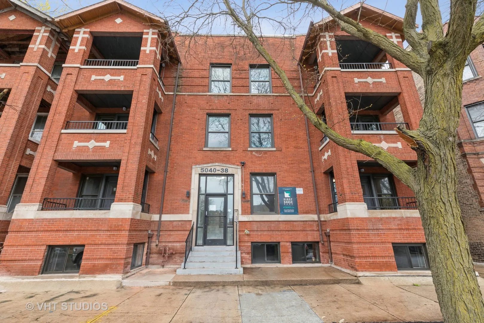 5040 S Saint Lawrence Avenue 2S IL