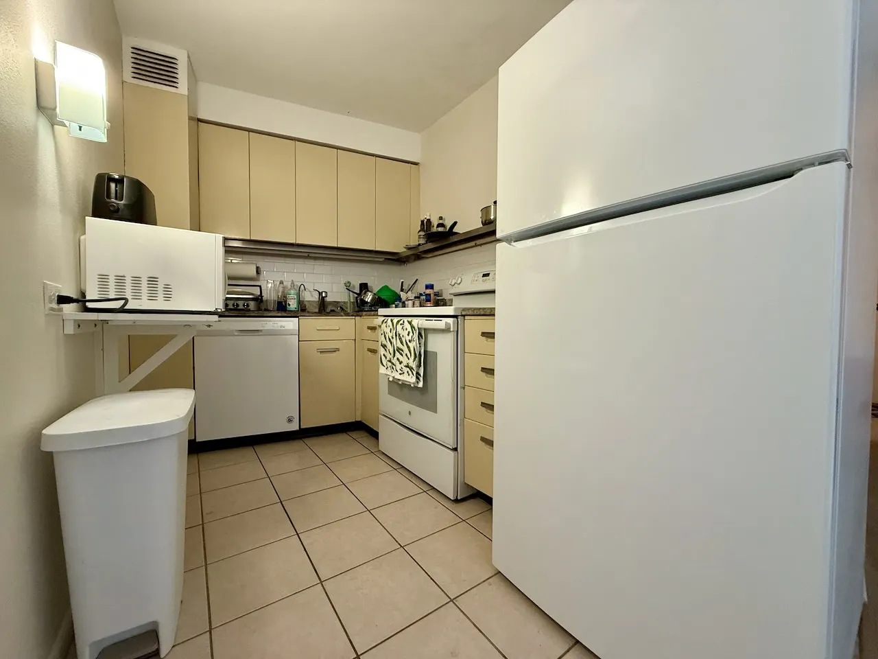300 N STATE Street 4603 IL