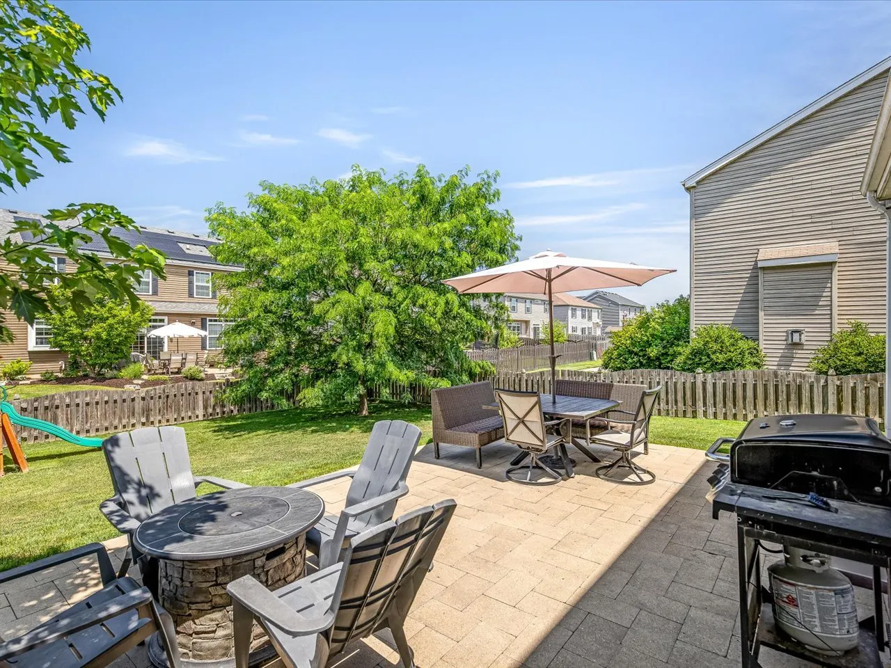213 Fieldstone Drive IL