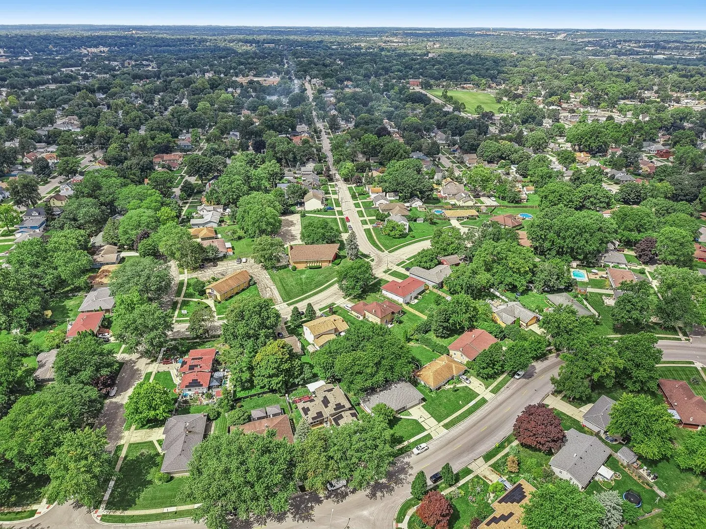698 Hiawatha Drive IL