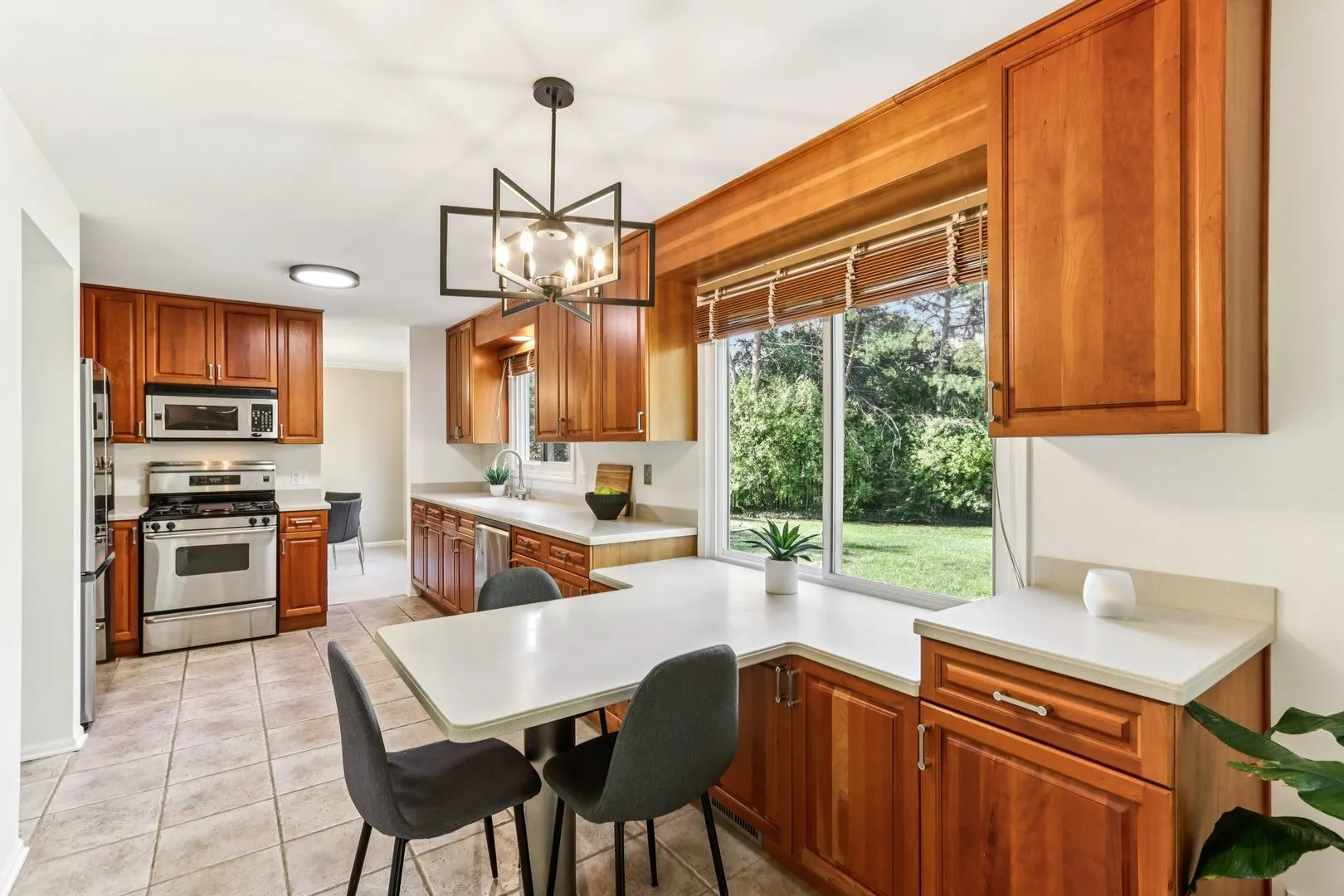 486 SATINWOOD Terrace IL