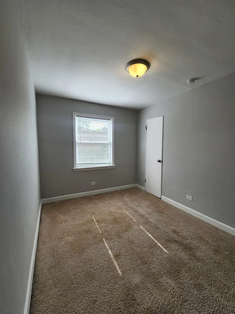 1336 Wentworth Avenue 1-2 IL