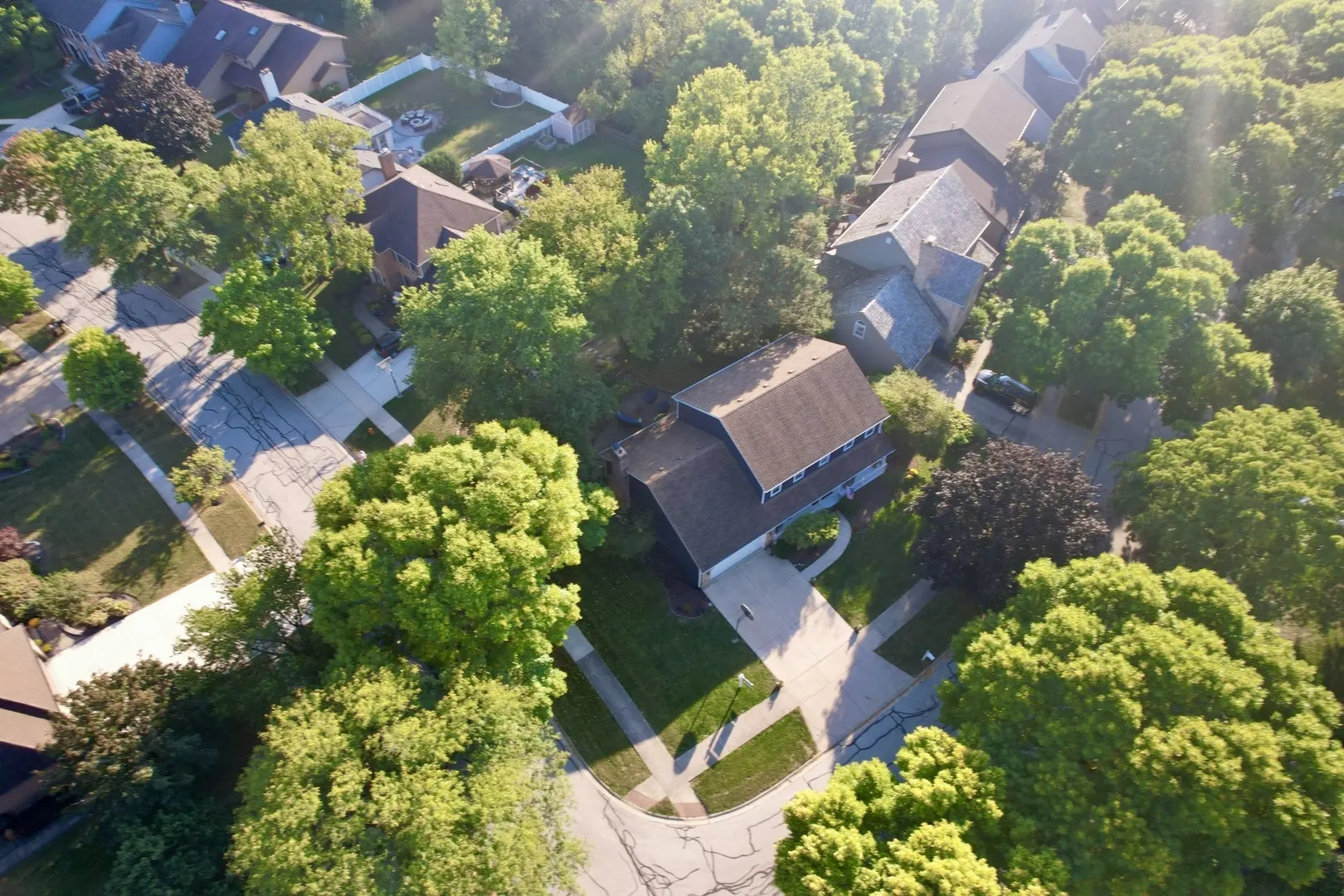 1120 COLGATE Court IL