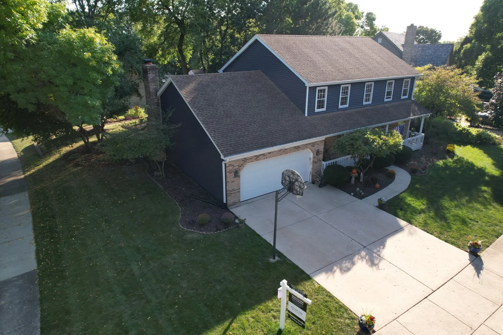 1120 COLGATE Court IL